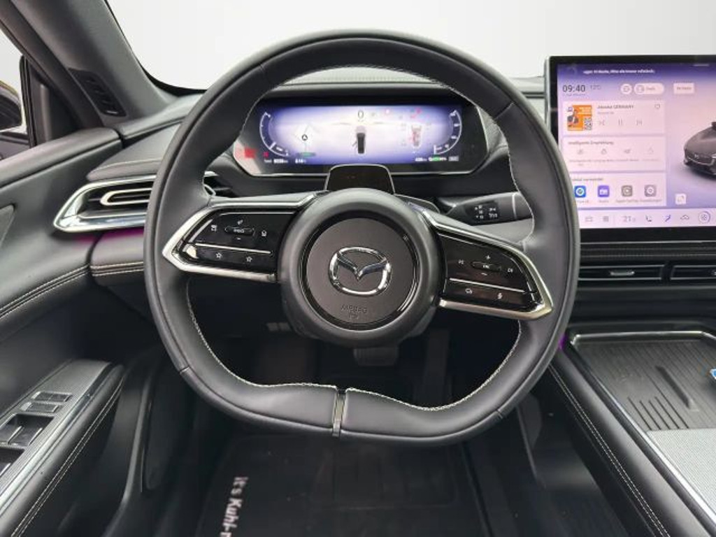 Mazda 6e