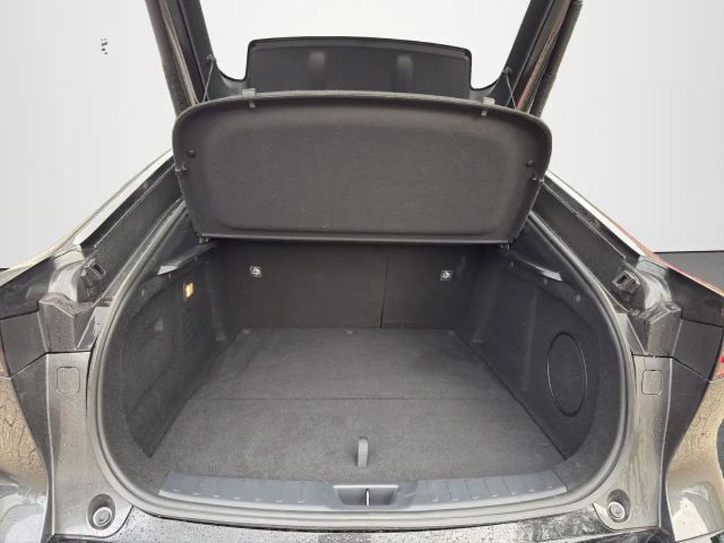 Mazda 6e