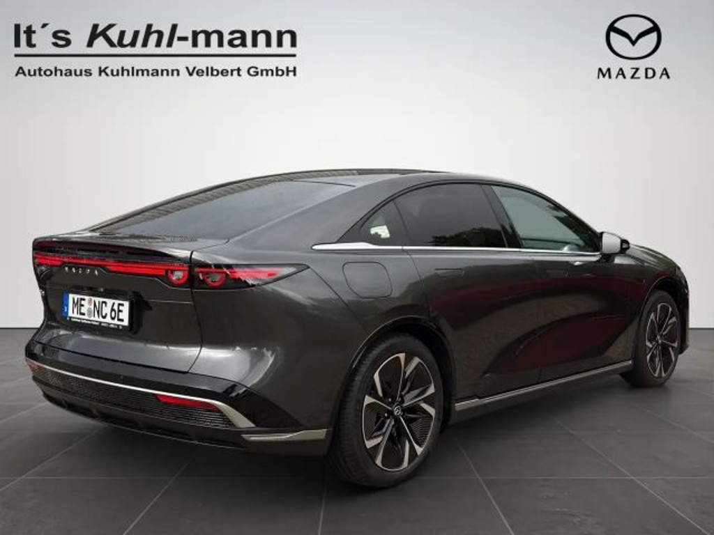 Mazda 6e