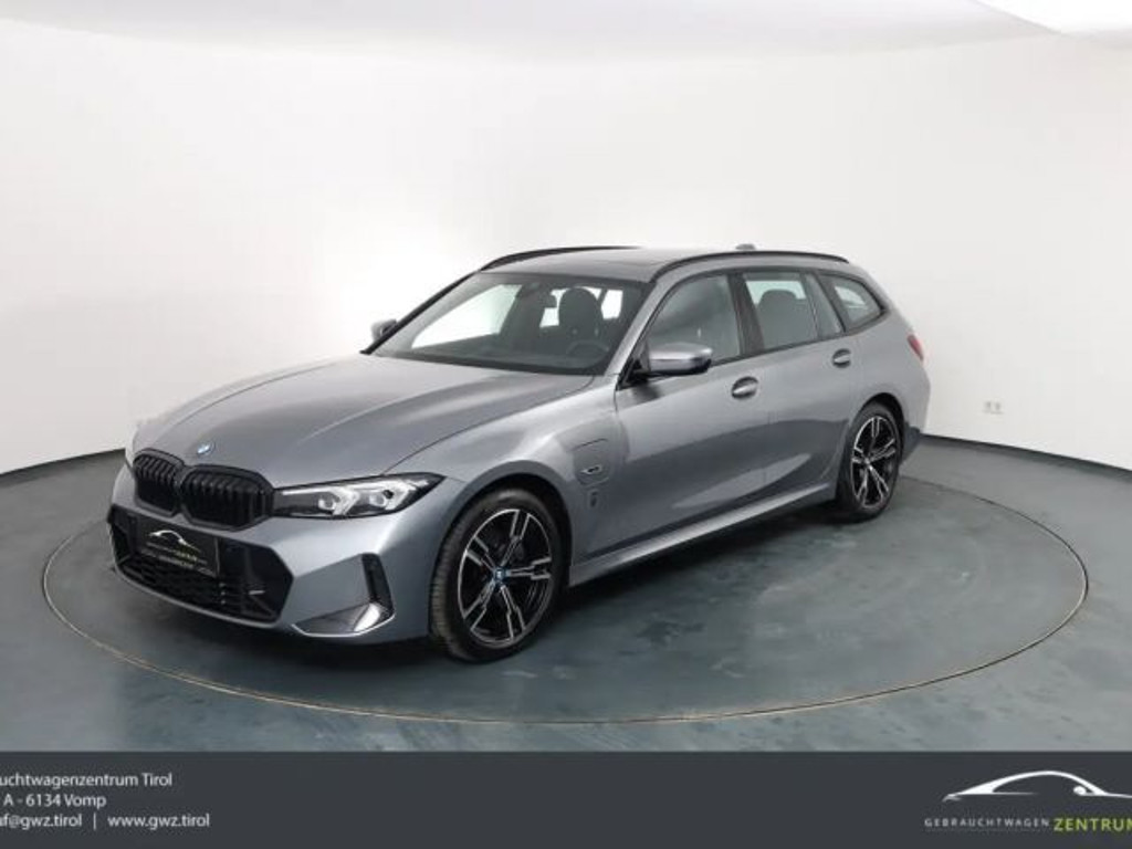 BMW 3 Serie 330 Touring 330e