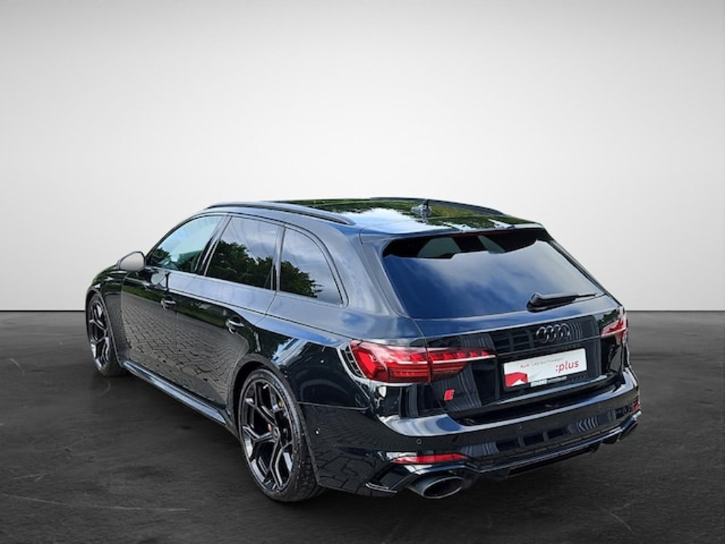 Audi RS4