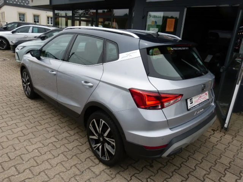 Seat Arona