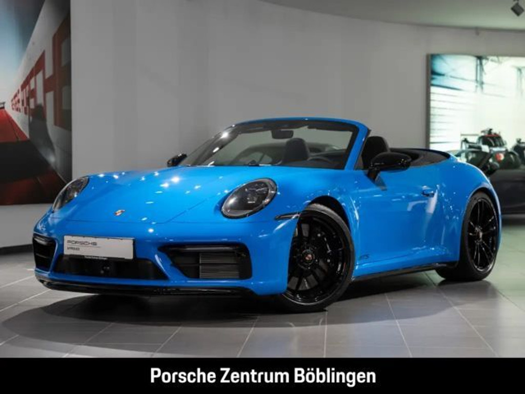Porsche 911 GTS 4 992 Carrera Cabriolet