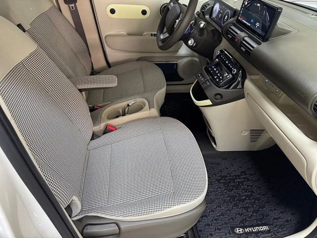 Hyundai INSTER