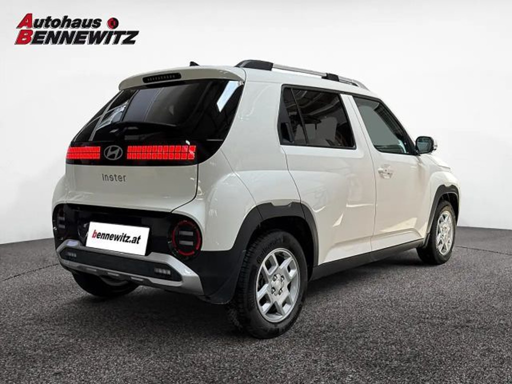 Hyundai INSTER