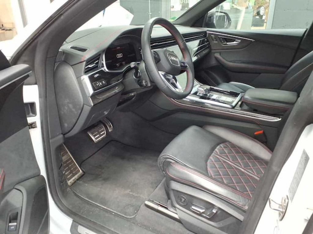 Audi SQ8