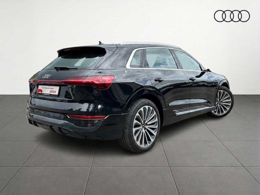 Audi Q8 e-tron