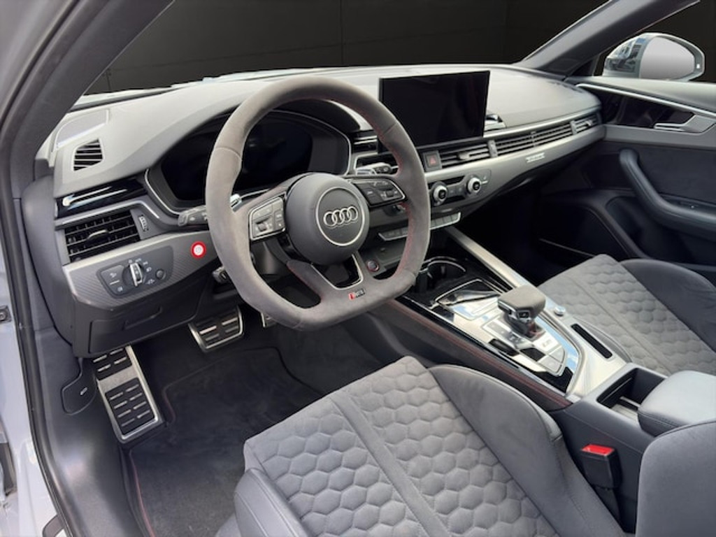 Audi RS4