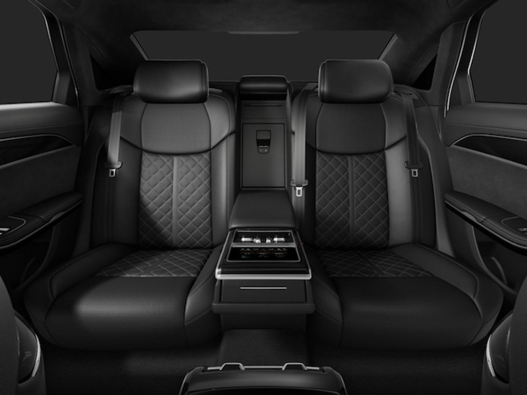 Audi S8