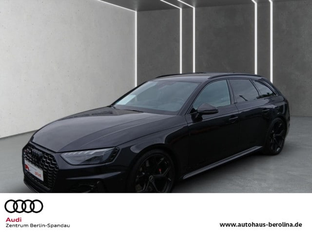 Audi RS4 Avant Quattro