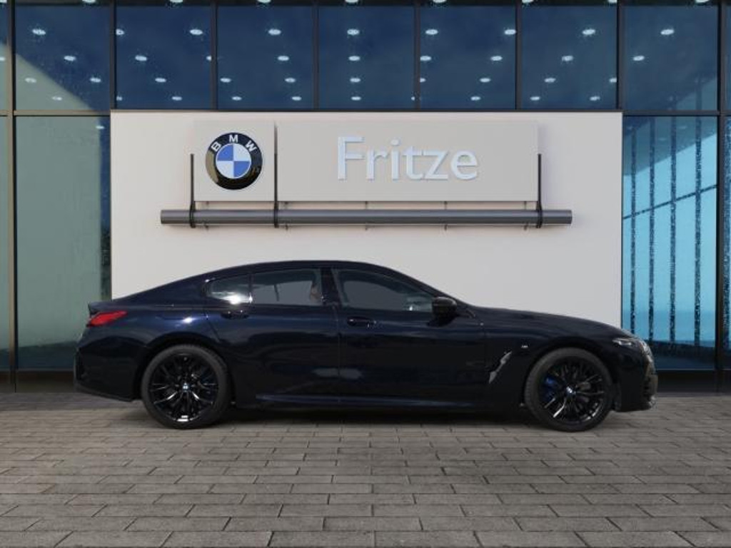 BMW M850