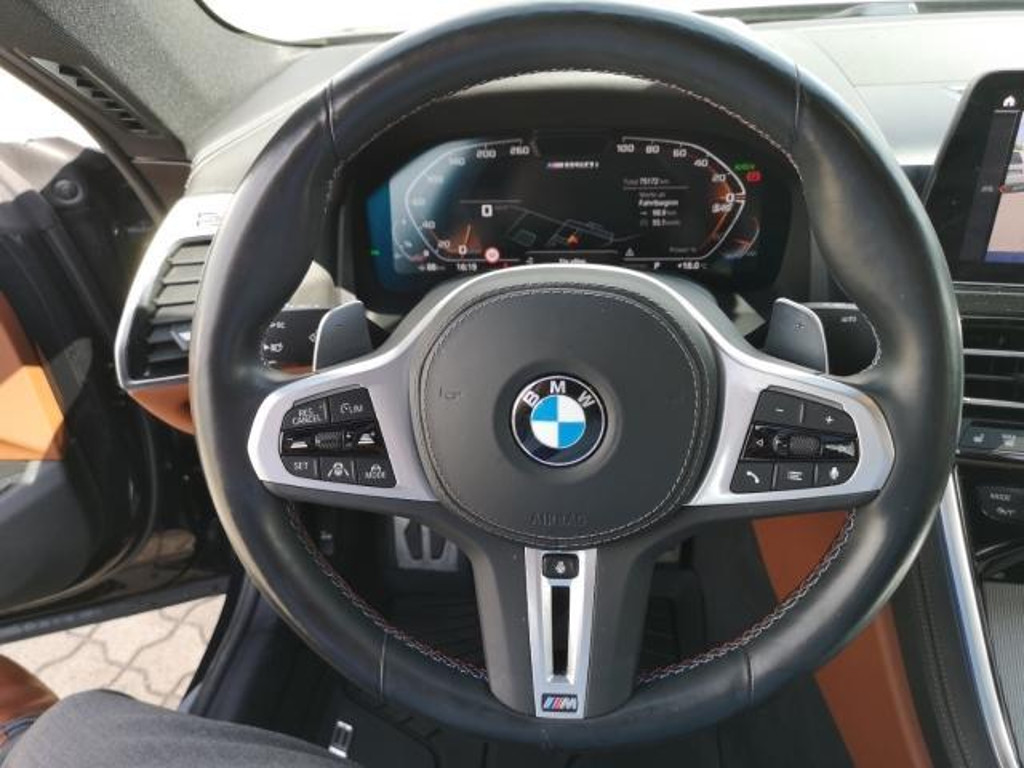 BMW M850