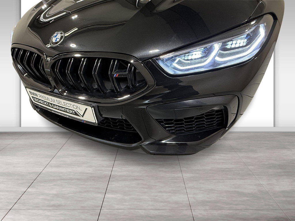 BMW M8