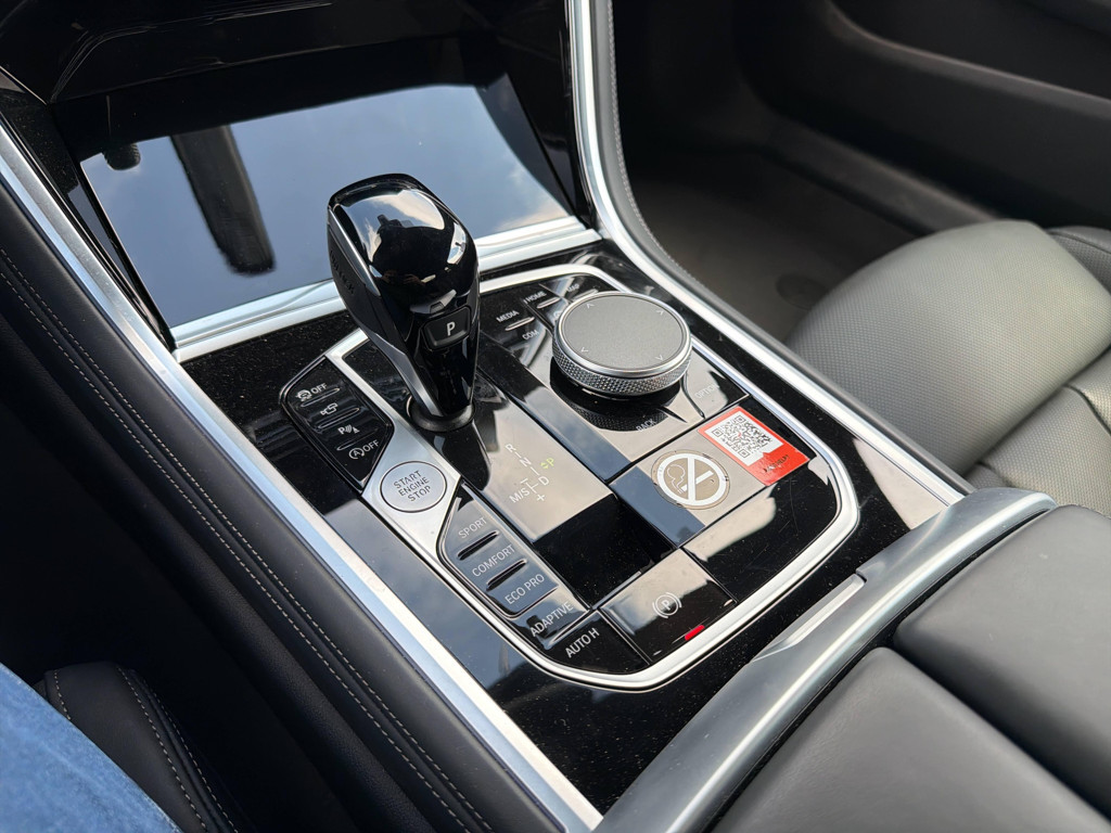 BMW M850