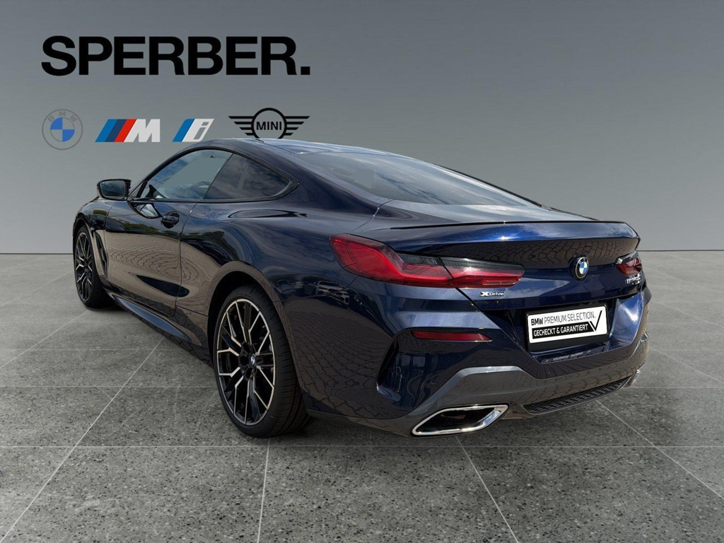 BMW M850