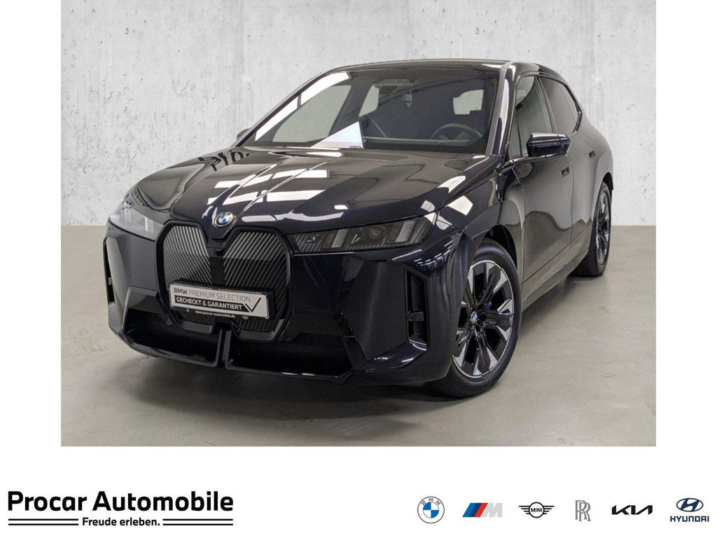 BMW iX xDrive45