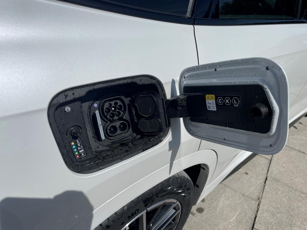 BMW iX1 xDrive