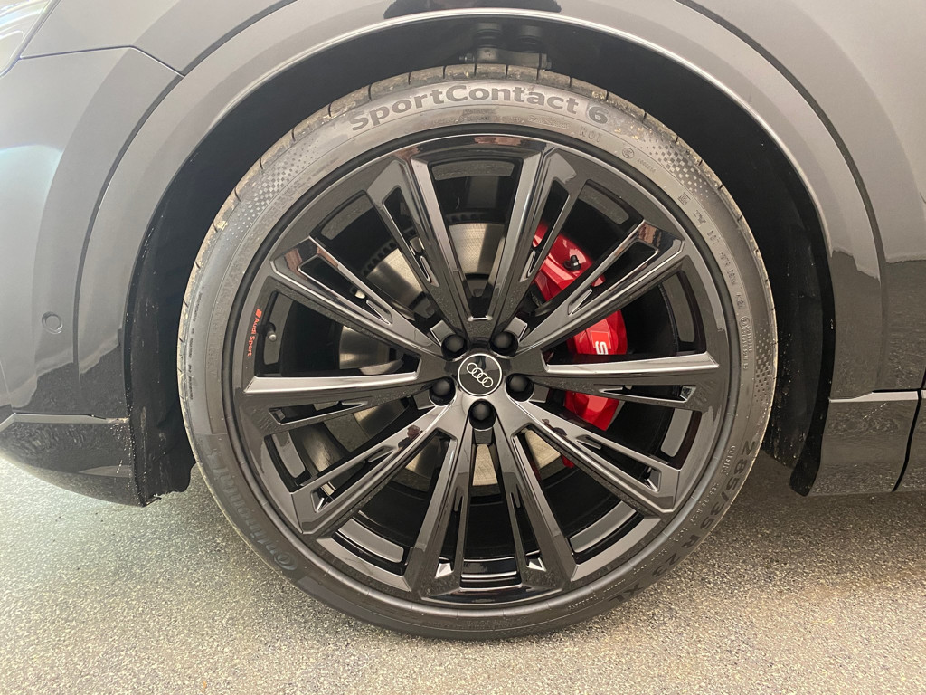 Audi SQ8