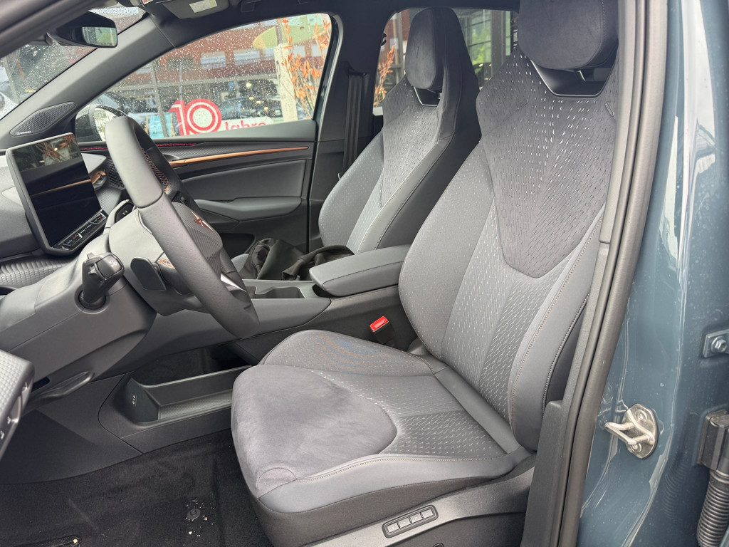 Cupra Raval