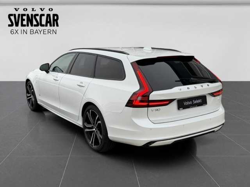 Volvo V90