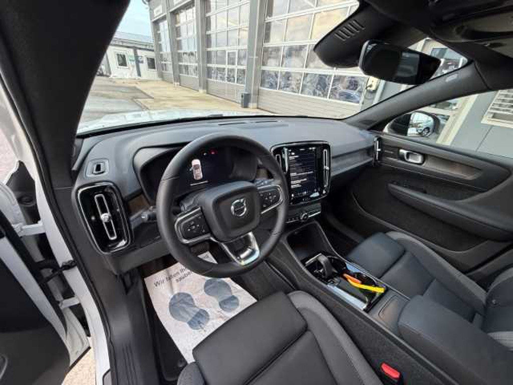 Volvo C40