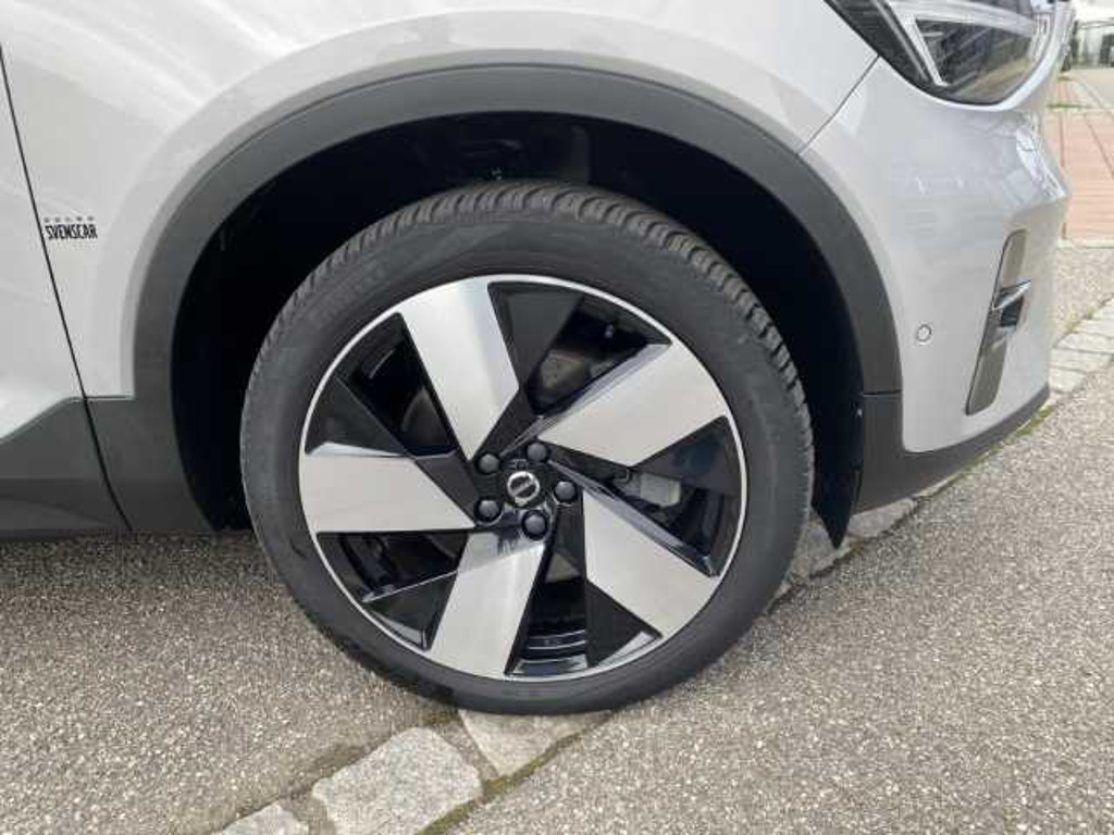 Volvo C40