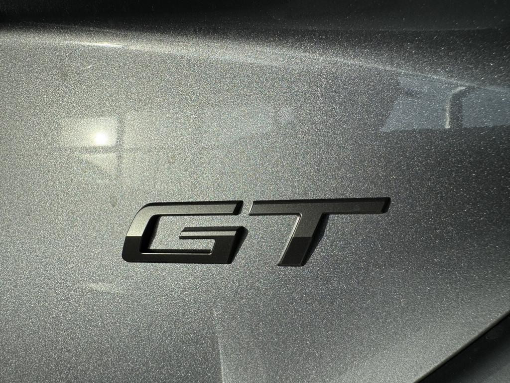 Peugeot e-308