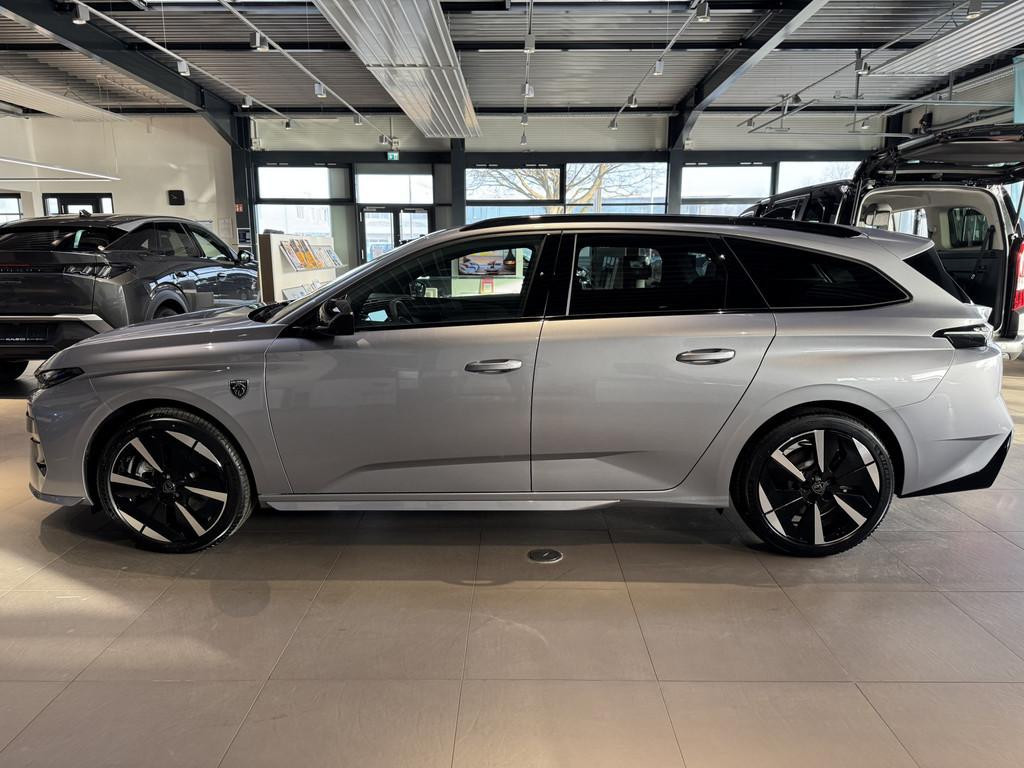 Peugeot e-308
