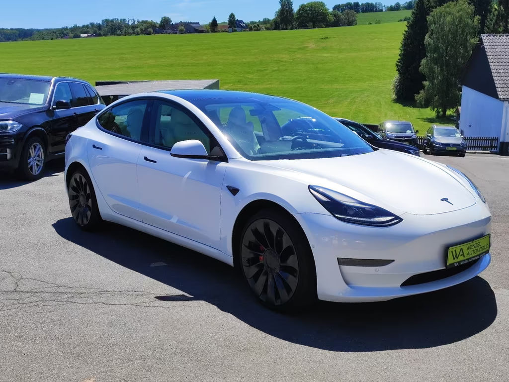 Tesla Model 3 Long Range Dual Motor AWD