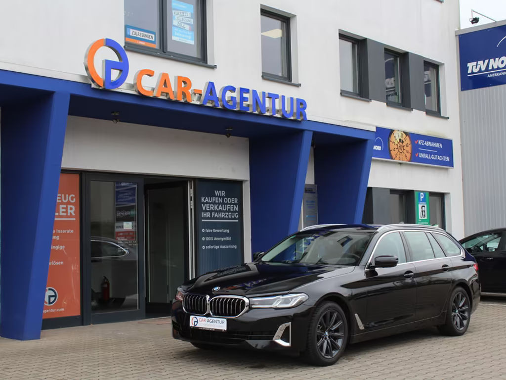 BMW 5 Serie 520 Luxury Line Touring 520d