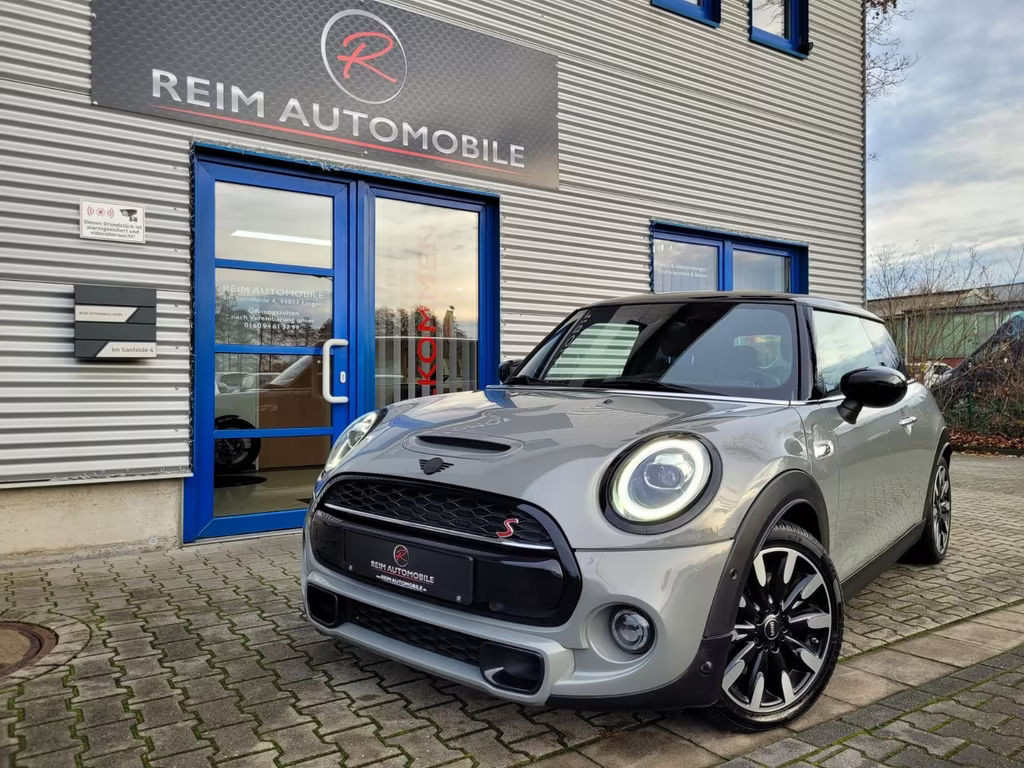 Mini Cooper S *LED*NAVI*SHZ*PDC*ALU*