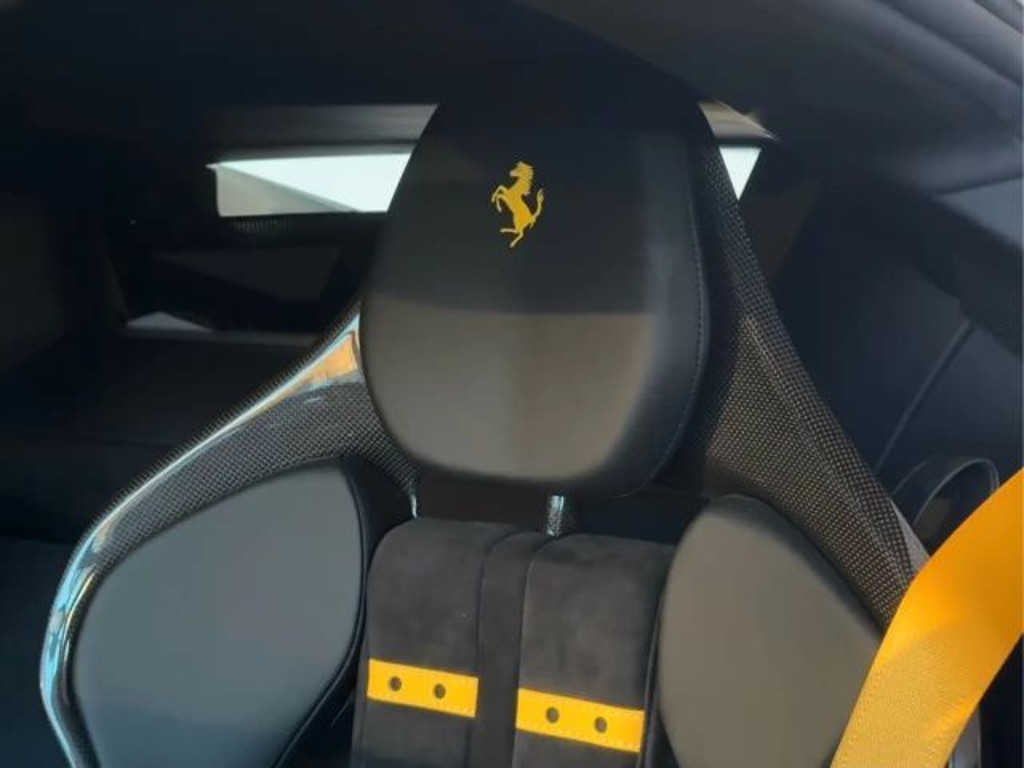 Ferrari SF90