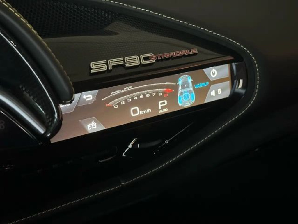 Ferrari SF90