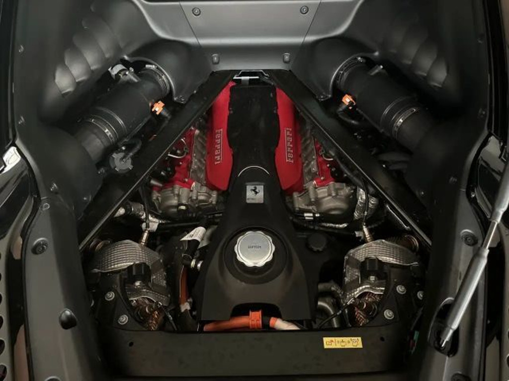 Ferrari SF90
