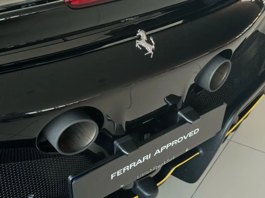 Ferrari SF90