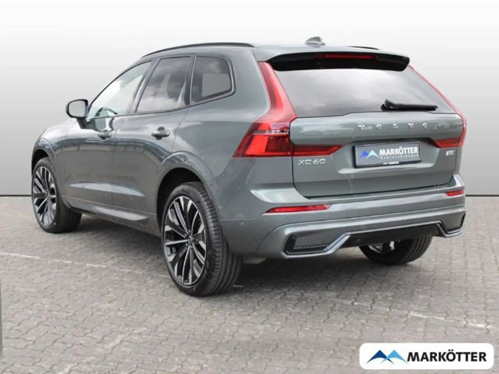 Volvo XC60 AWD Dark Ultra