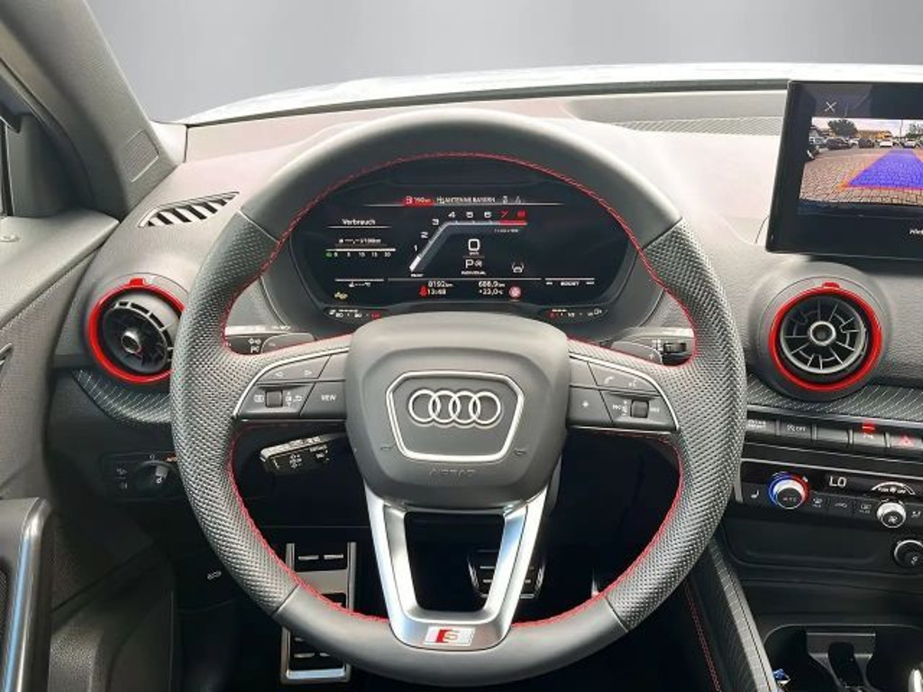 Audi SQ2