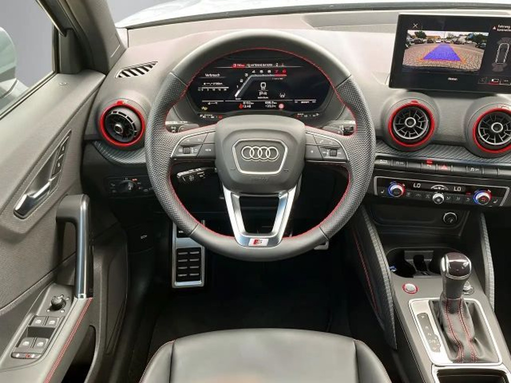 Audi SQ2