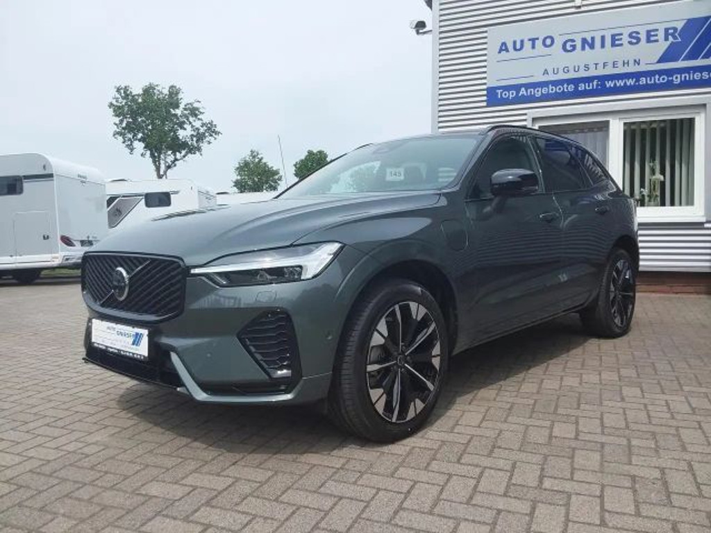 Volvo XC60 AWD T8 Plus Dark
