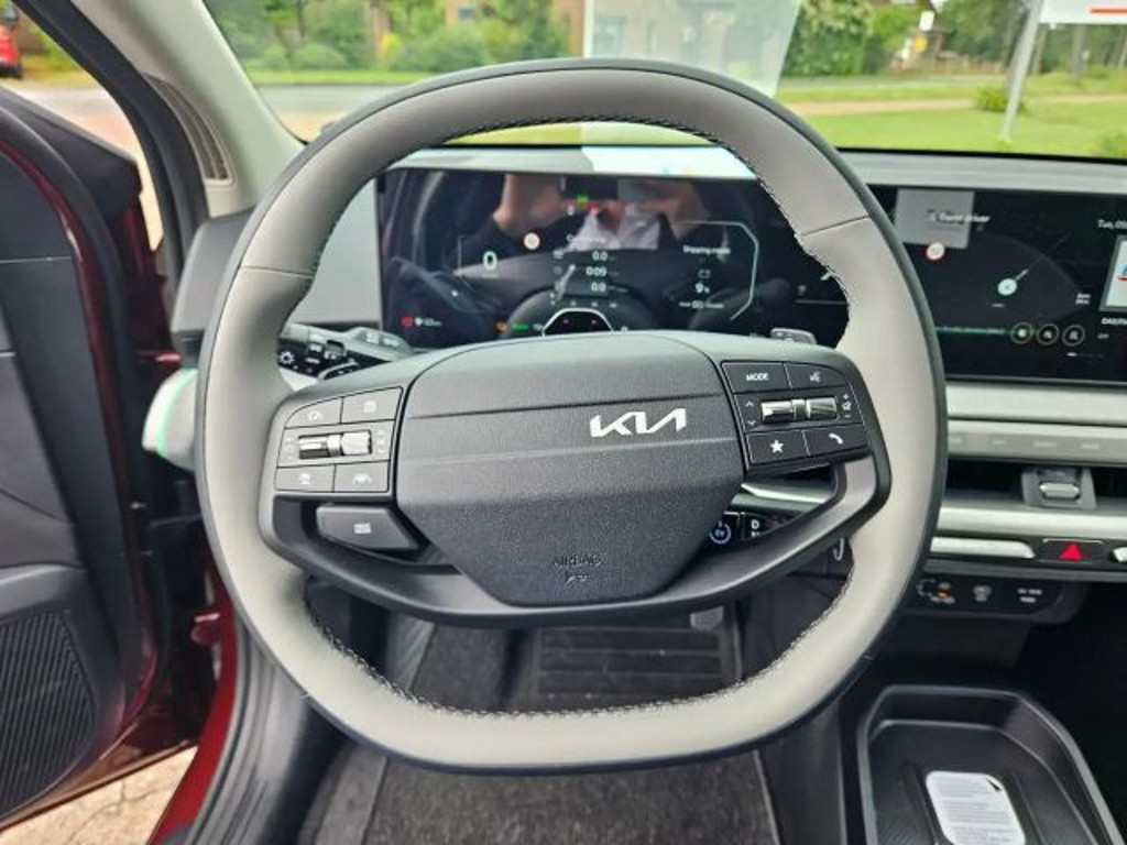 Kia EV4