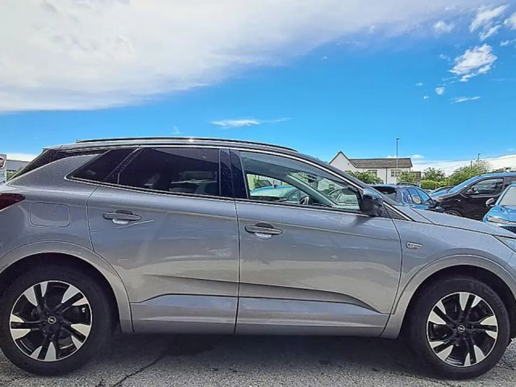 Opel Grandland