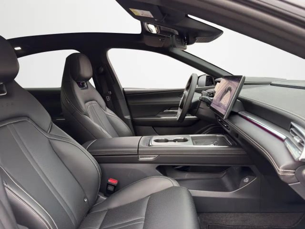 Mazda 6e