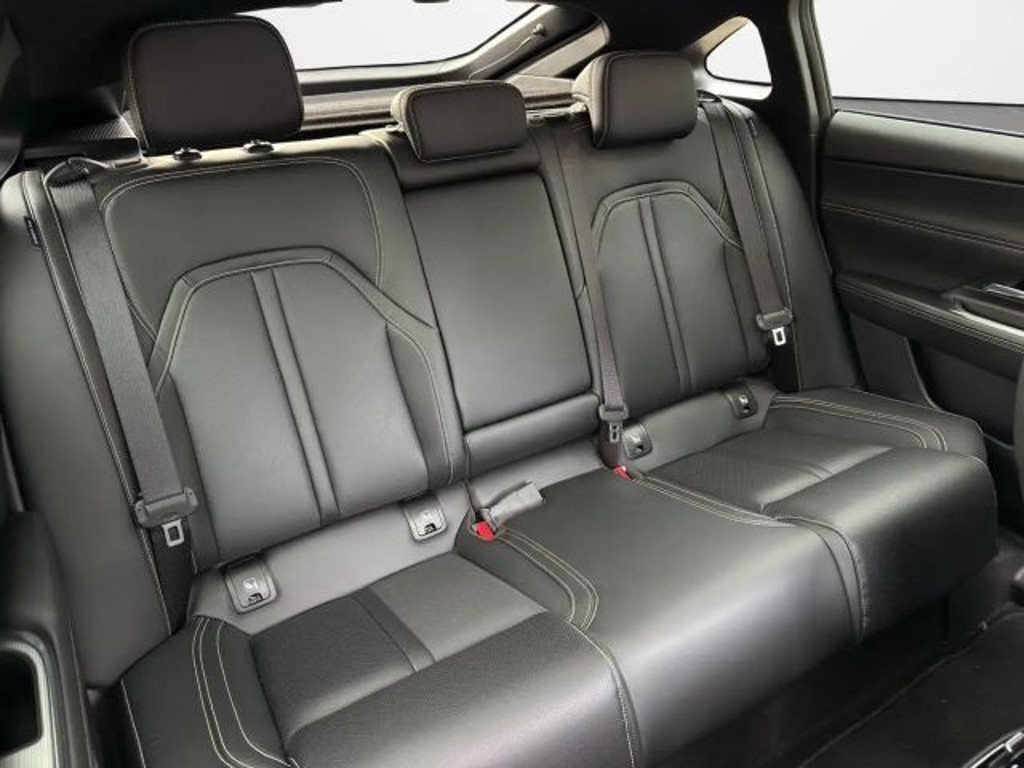 Mazda 6e
