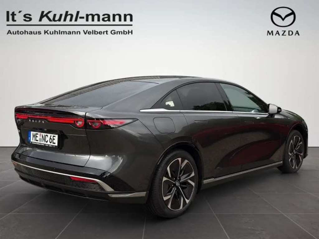 Mazda 6e