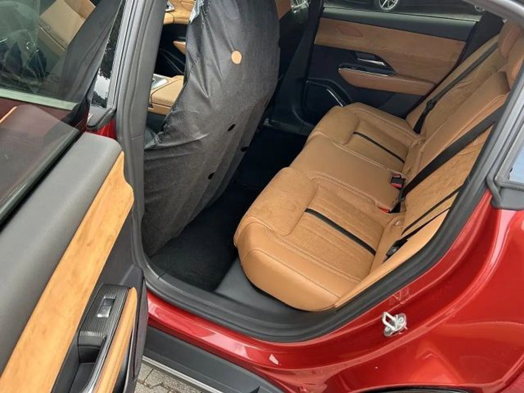 Mazda 6e