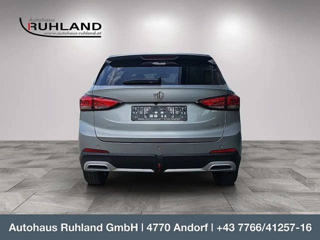 MG ZS