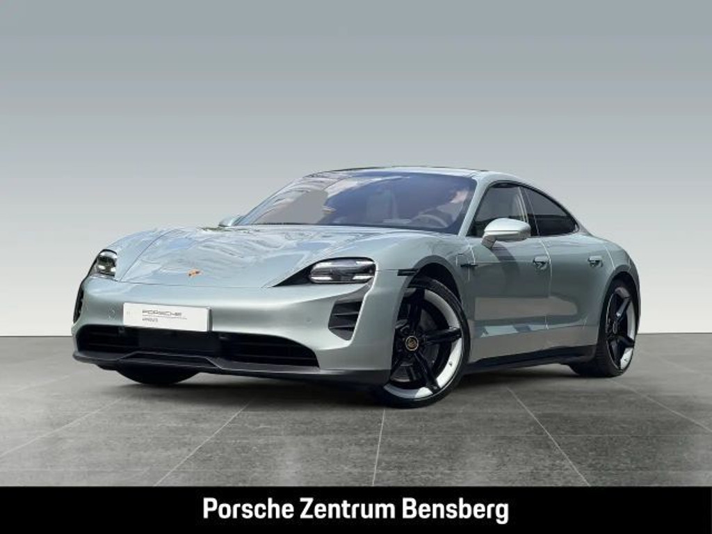 Porsche Taycan GTS