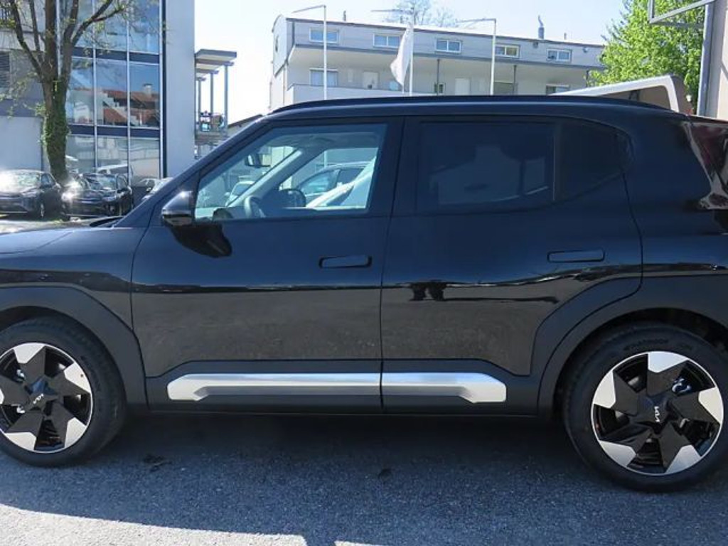 Kia EV2