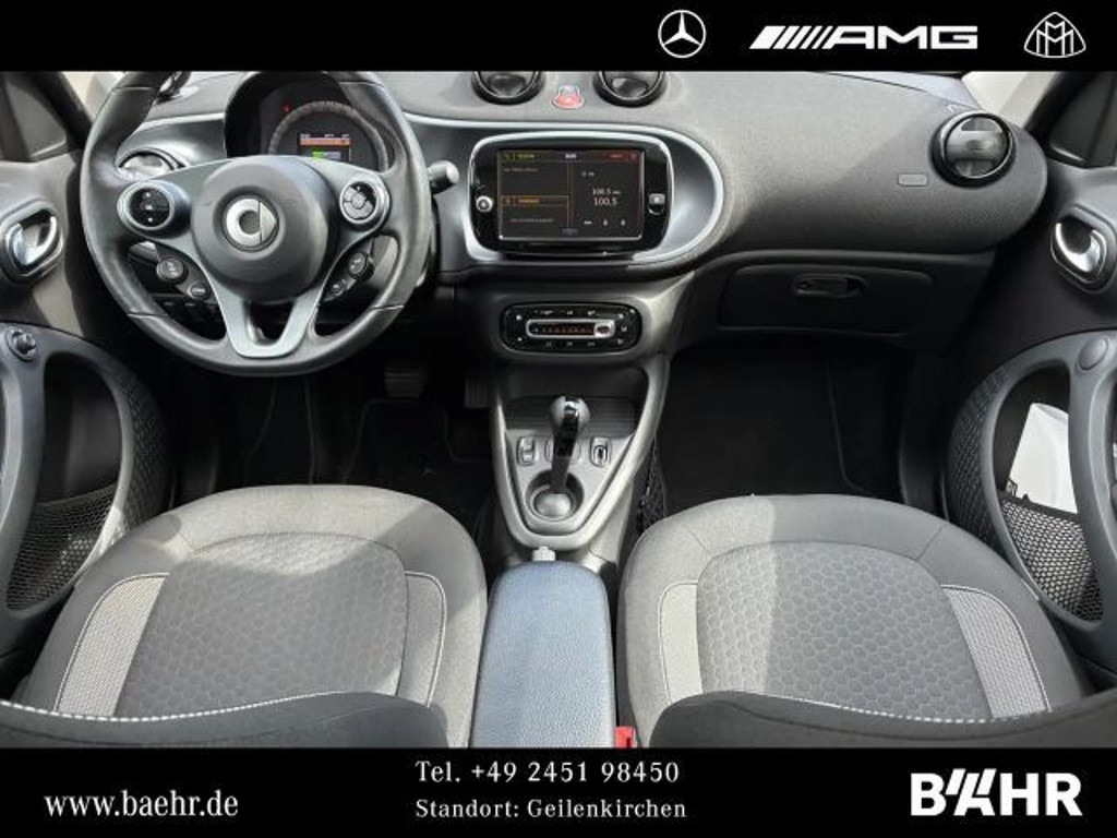 Smart EQ forfour
