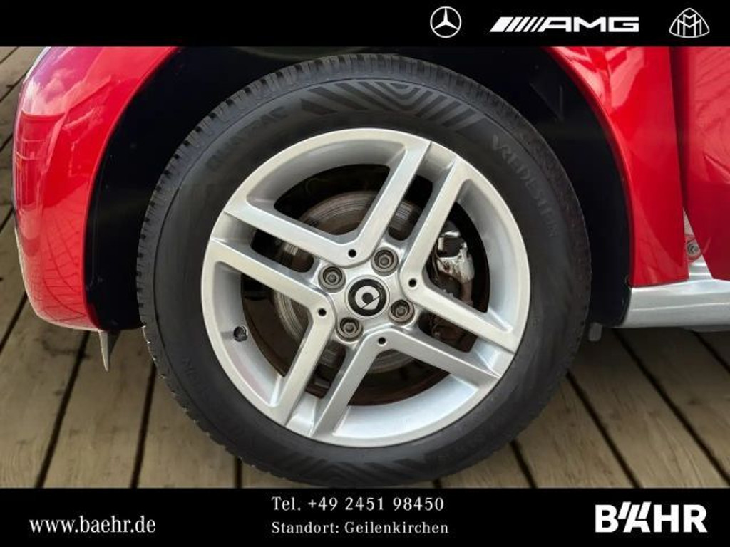 Smart EQ forfour